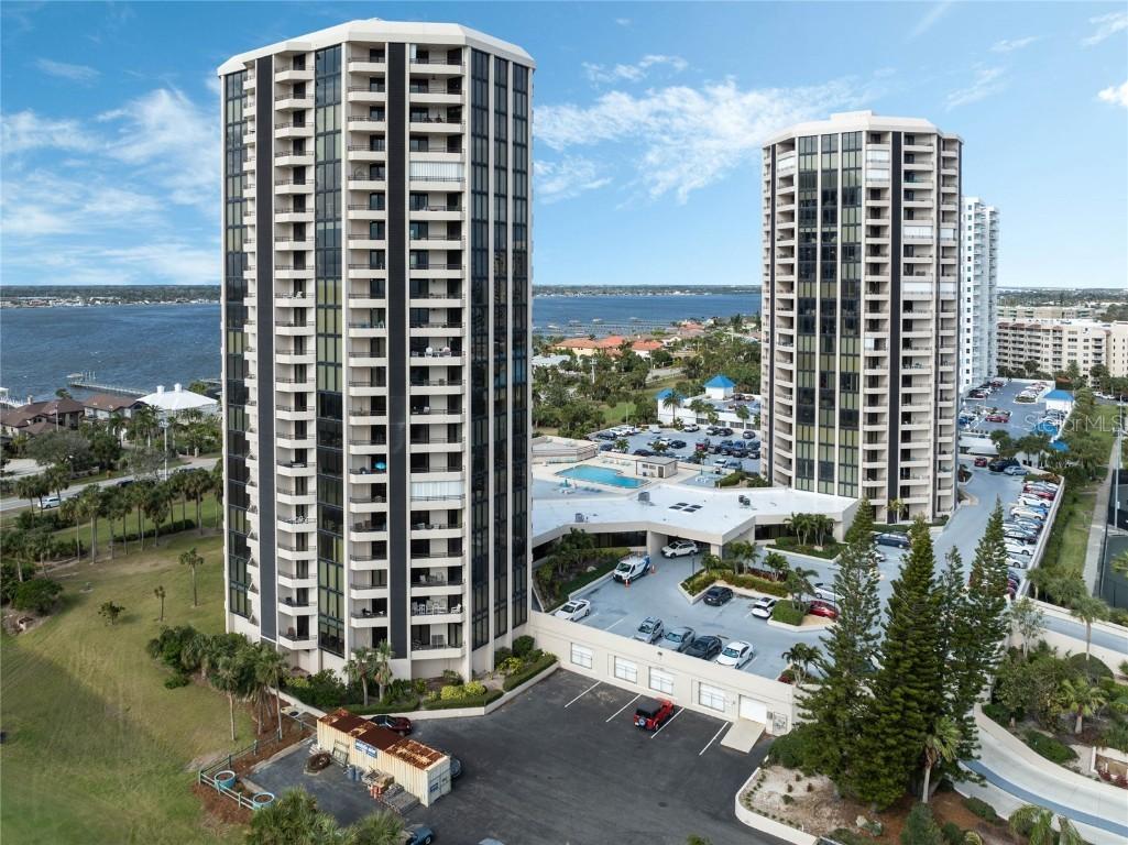1 Oceans West Blvd. #6A5, Daytona Beach, FL 32118