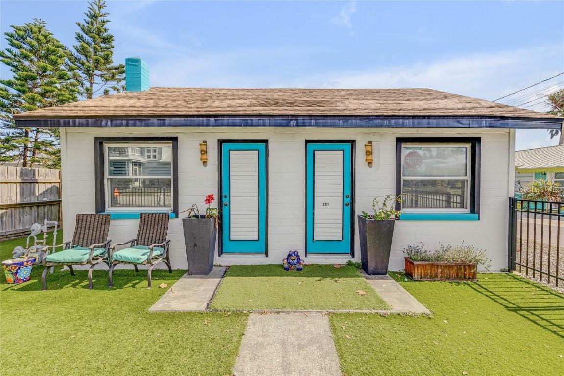 301 N Cooper St., New Smyrna Beach, FL 32169