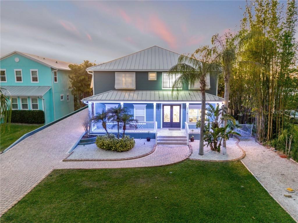 2718 Sunset Dr., New Smyrna Beach, FL 32168
