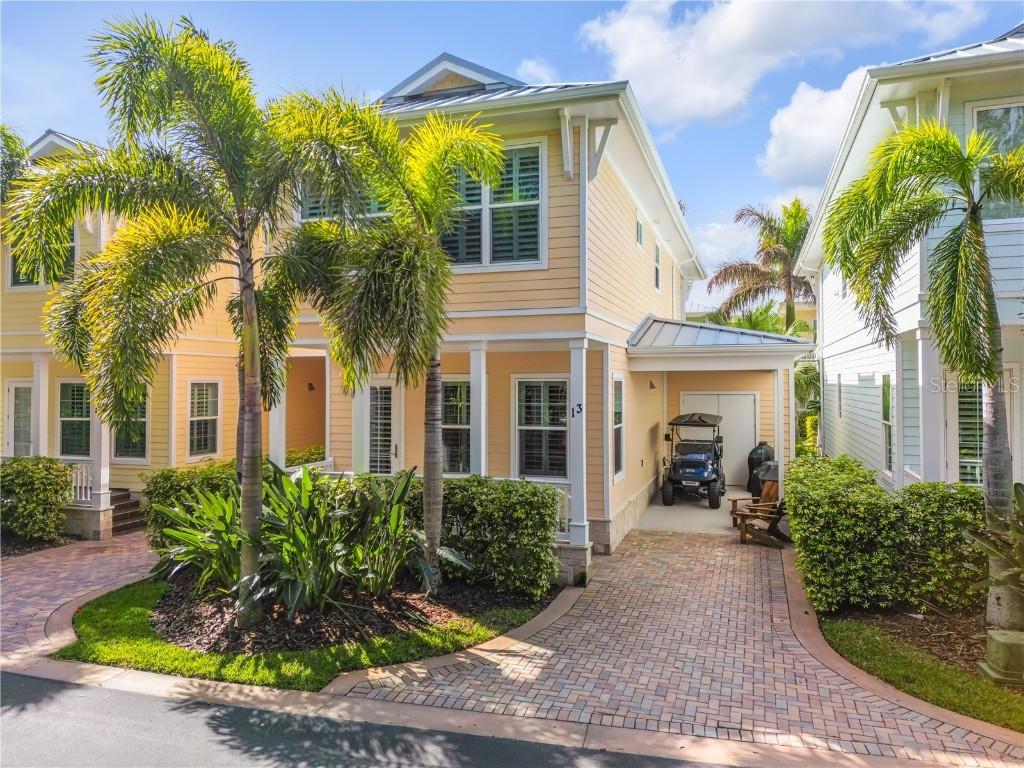 13 Old Feger Dr., New Smyrna Beach, FL 32169