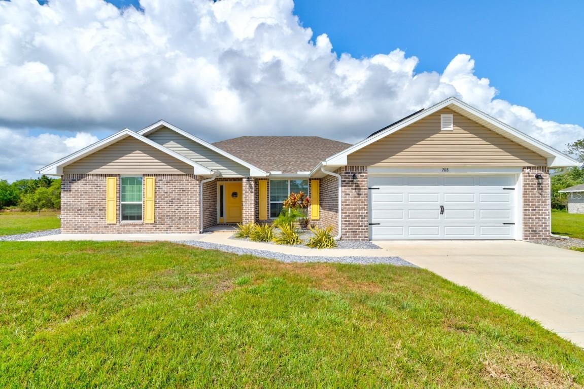 208 Lagoon Mist Ct., Oak Hill, FL 32759