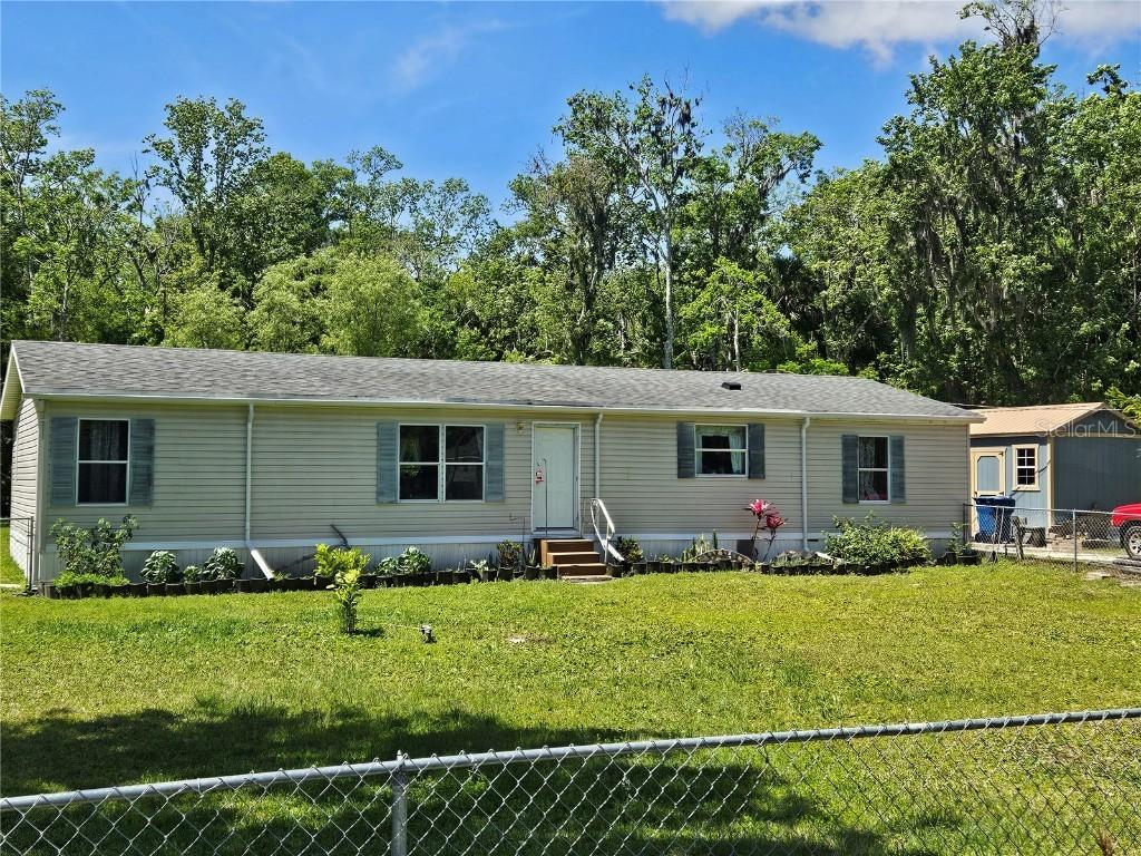 1404 Elizabeth St., New Smyrna Beach, FL 32168