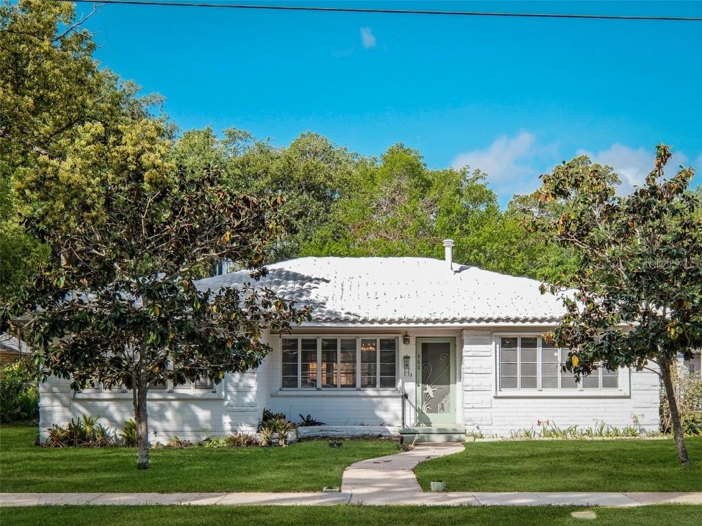 600 Magnolia St., New Smyrna Beach, FL 32168