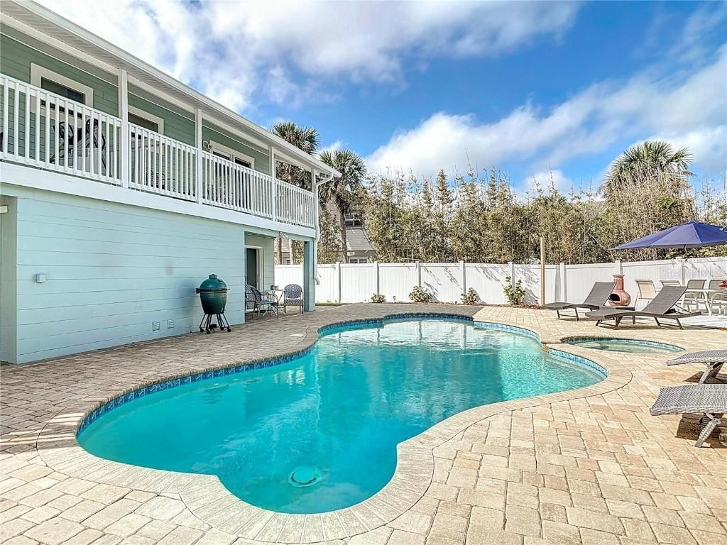 910 Maple St. #A & B, New Smyrna Beach, FL 32169