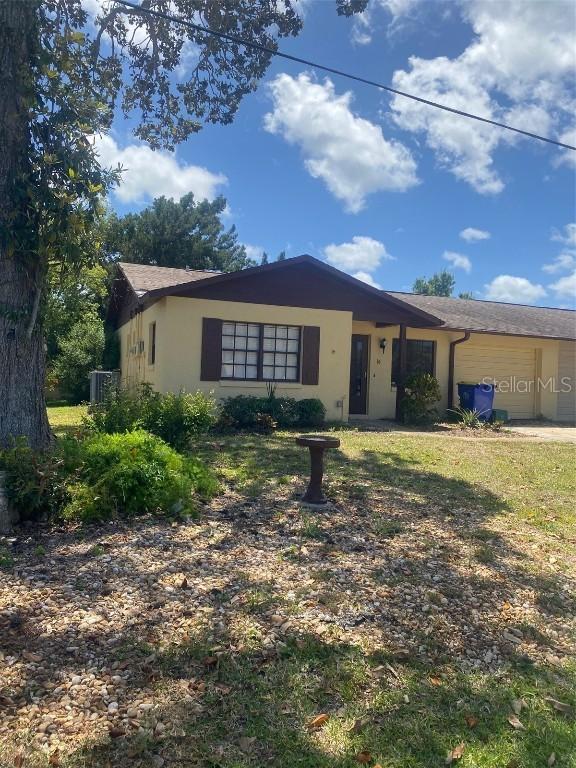 14 Blue Heron Dr., Edgewater, FL 32141