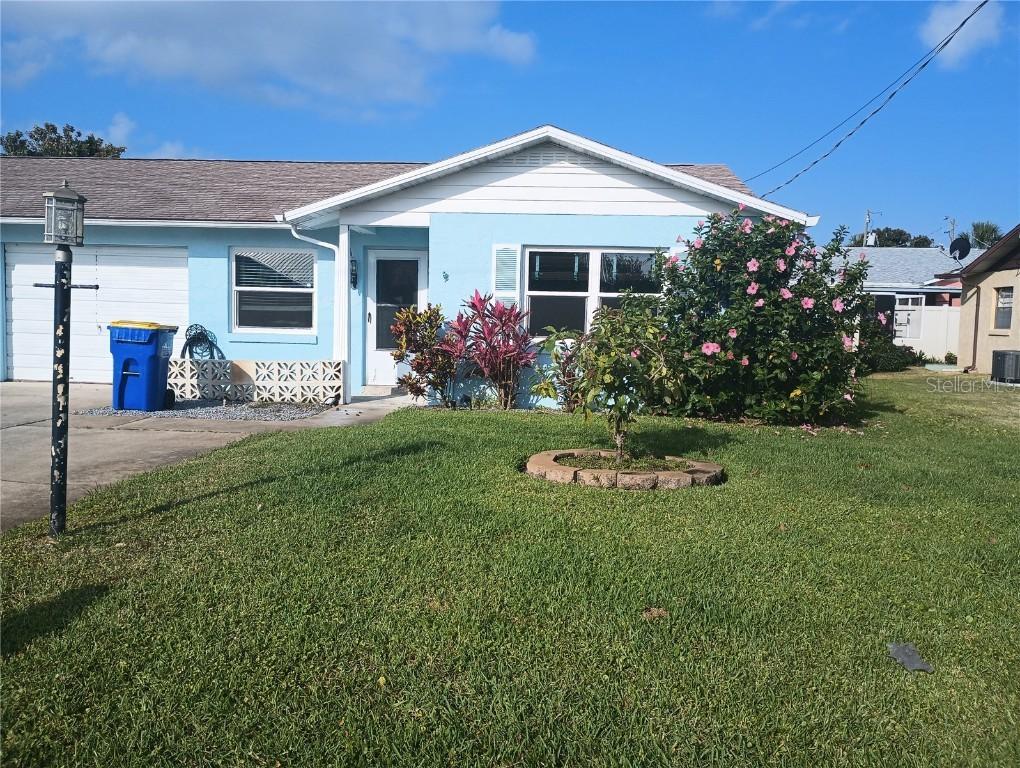 26 Laughing Gull Ln., Edgewater, FL 32141