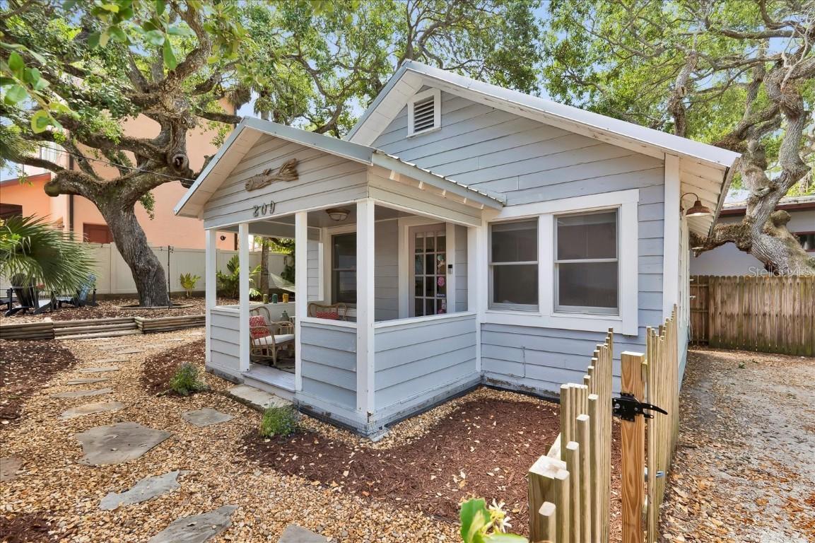 209 Esther St., New Smyrna Beach, FL 32169