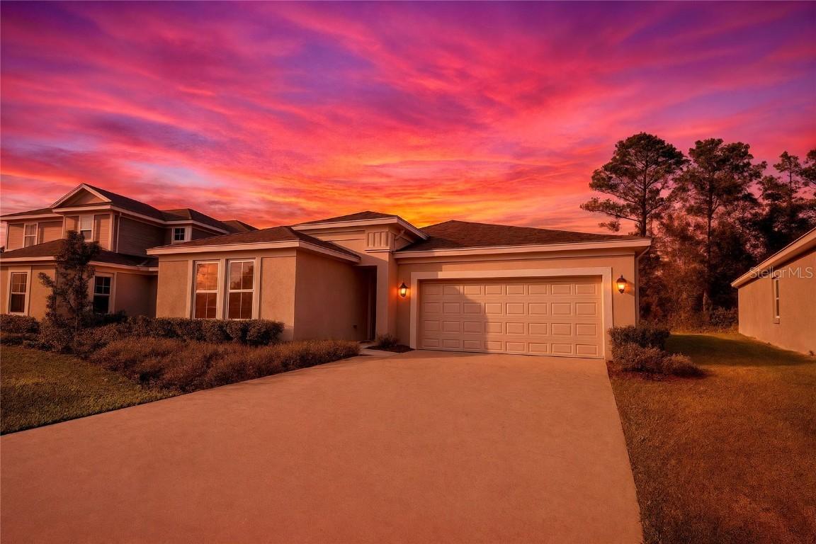 3963 Willowbrook Dr., Edgewater, FL 32141