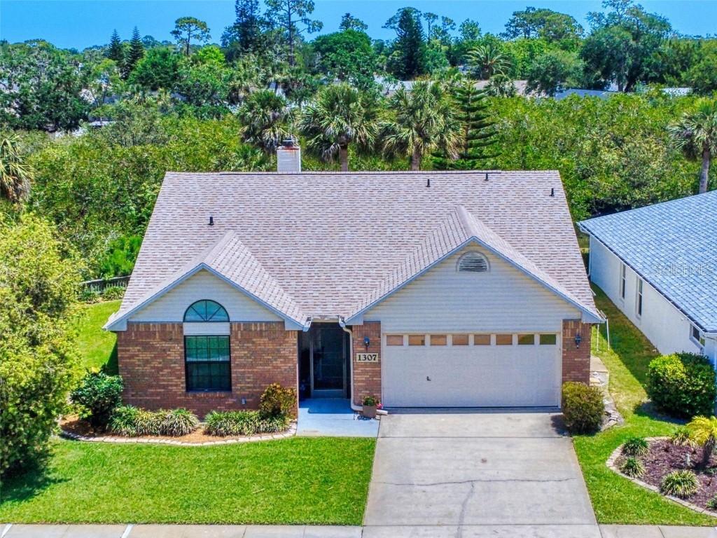1307 Wayne Ave., New Smyrna Beach, FL 32168