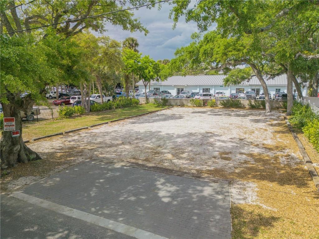 214 Columbus Ave., New Smyrna Beach, FL 32169