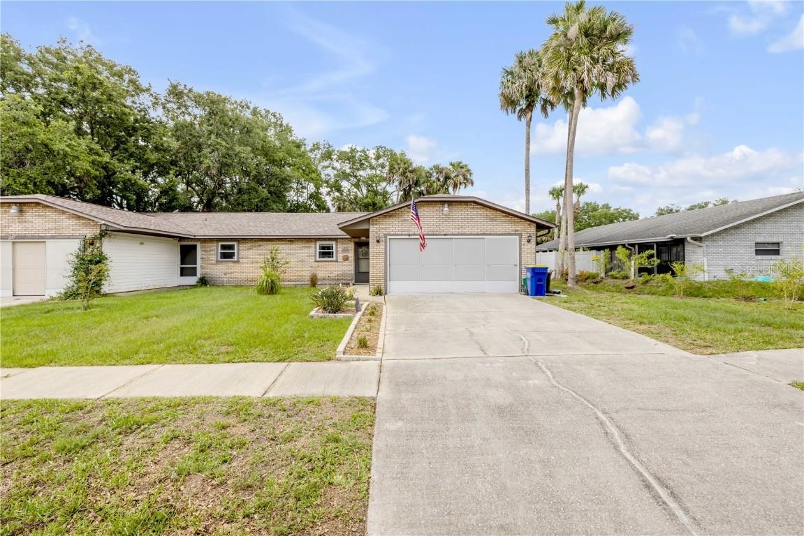1205 Bond St., Edgewater, FL 32132
