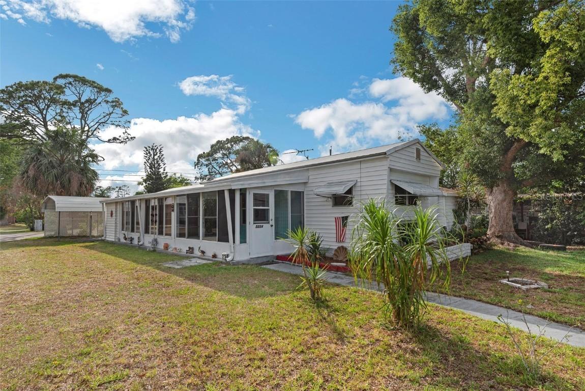 5224 Pineland Ave., Port Orange, FL 32127