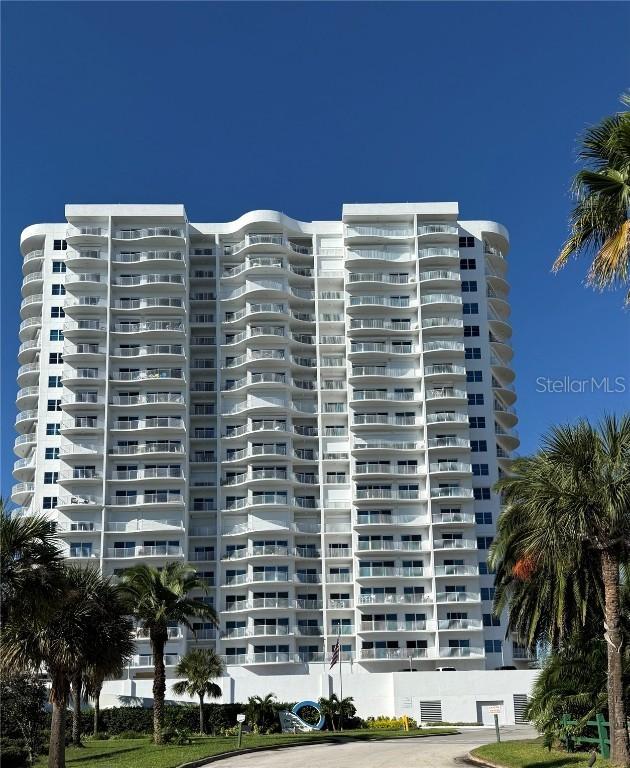2 Oceans West Blvd. #702, Daytona Beach, FL 32118