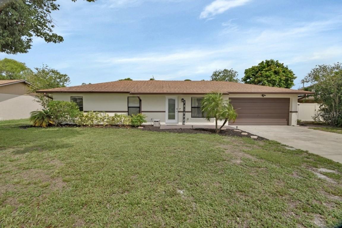 1382 Coronet Dr., Deltona, FL 32725