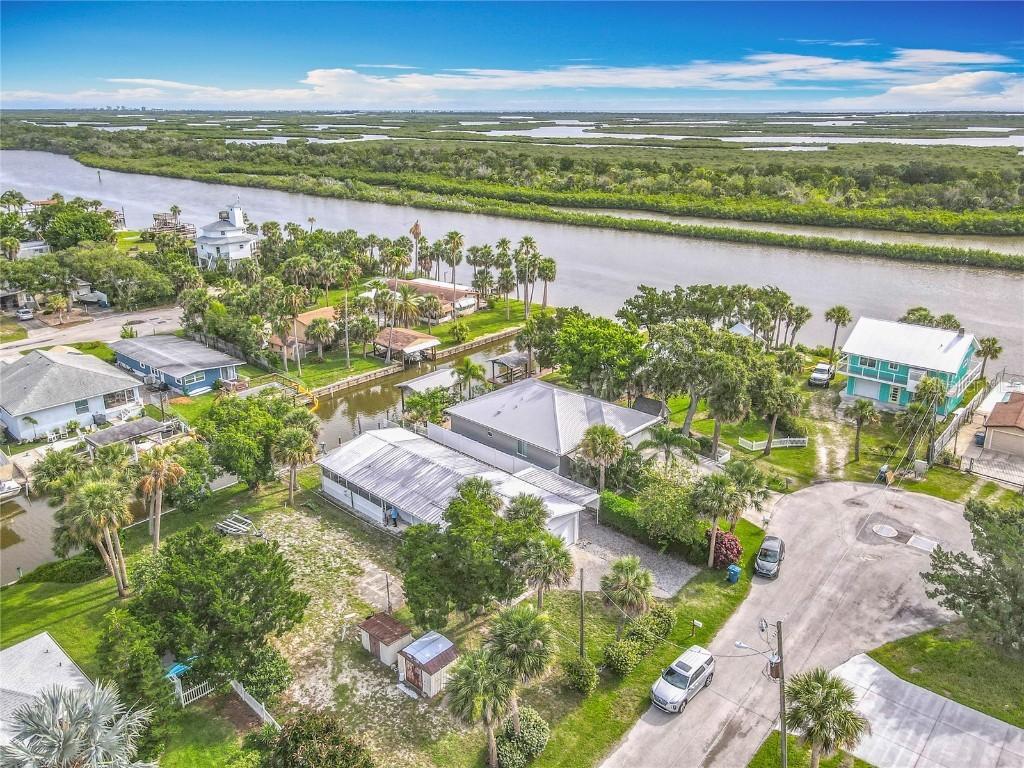 189 Lewis St., Edgewater, FL 32141