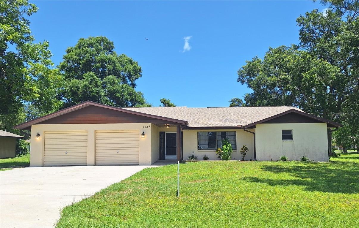 2029 Willow Oak Dr., Edgewater, FL 32141