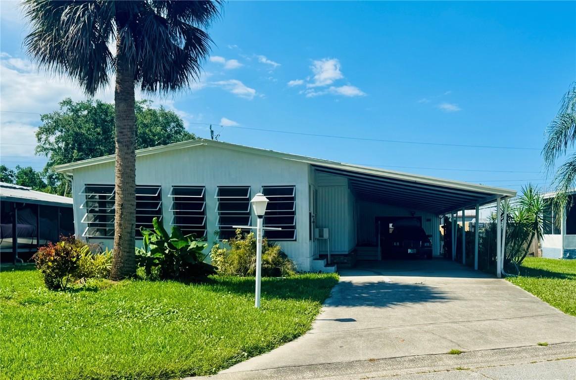 127 Ash St., Edgewater, FL 32141