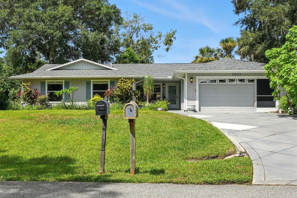 1910 Pine Tree Dr., Edgewater, FL 32141