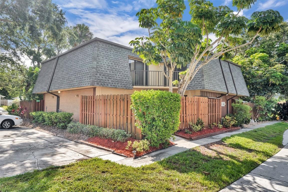 3824 Saxon Dr., New Smyrna Beach, FL 32169