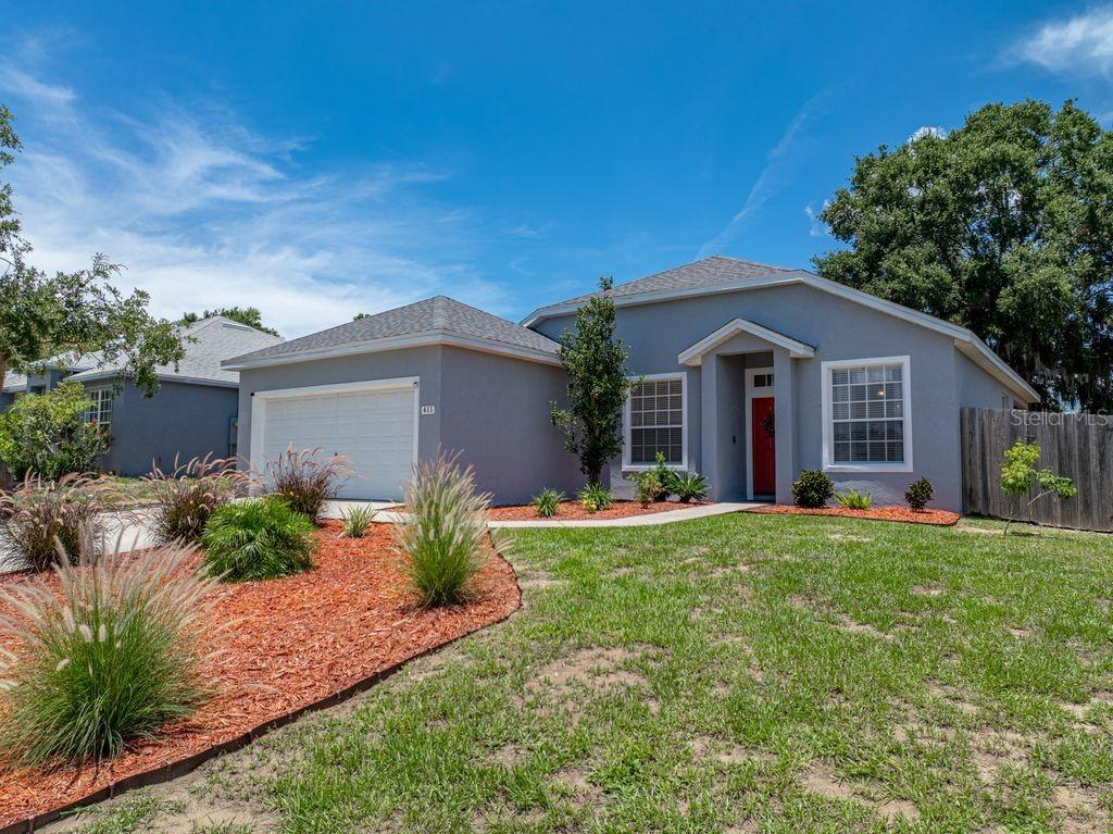 411 Ryans Ridge Ave., Eustis, FL 32726