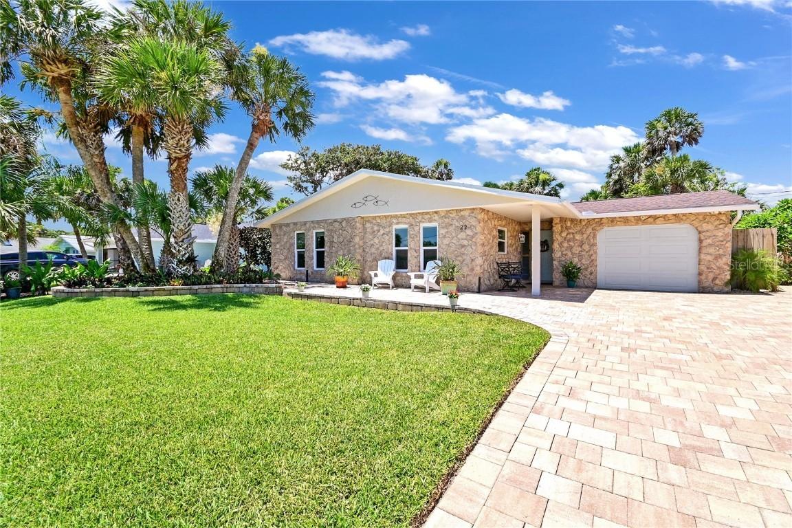 22 Sand Dune Dr., New Smyrna Beach, FL 32169