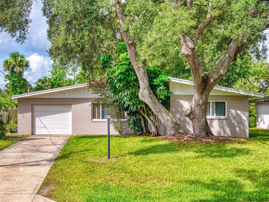 5476 W Bayshore Dr., Port Orange, FL 32127