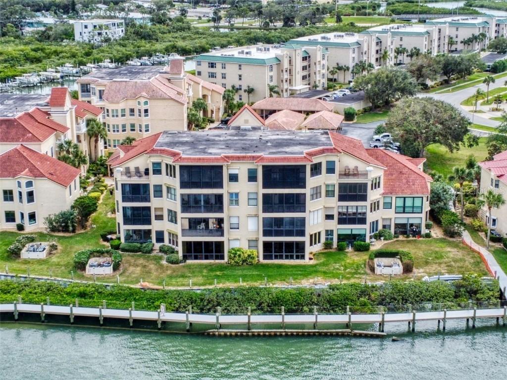 438 Bouchelle Dr. #105, New Smyrna Beach, FL 32169