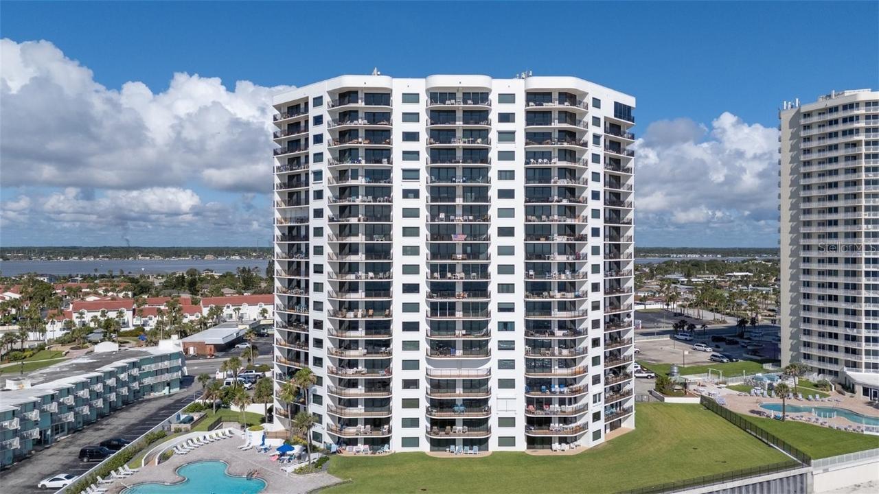 2555 S Atlantic Ave. #302, Daytona Beach Shores, FL 32118