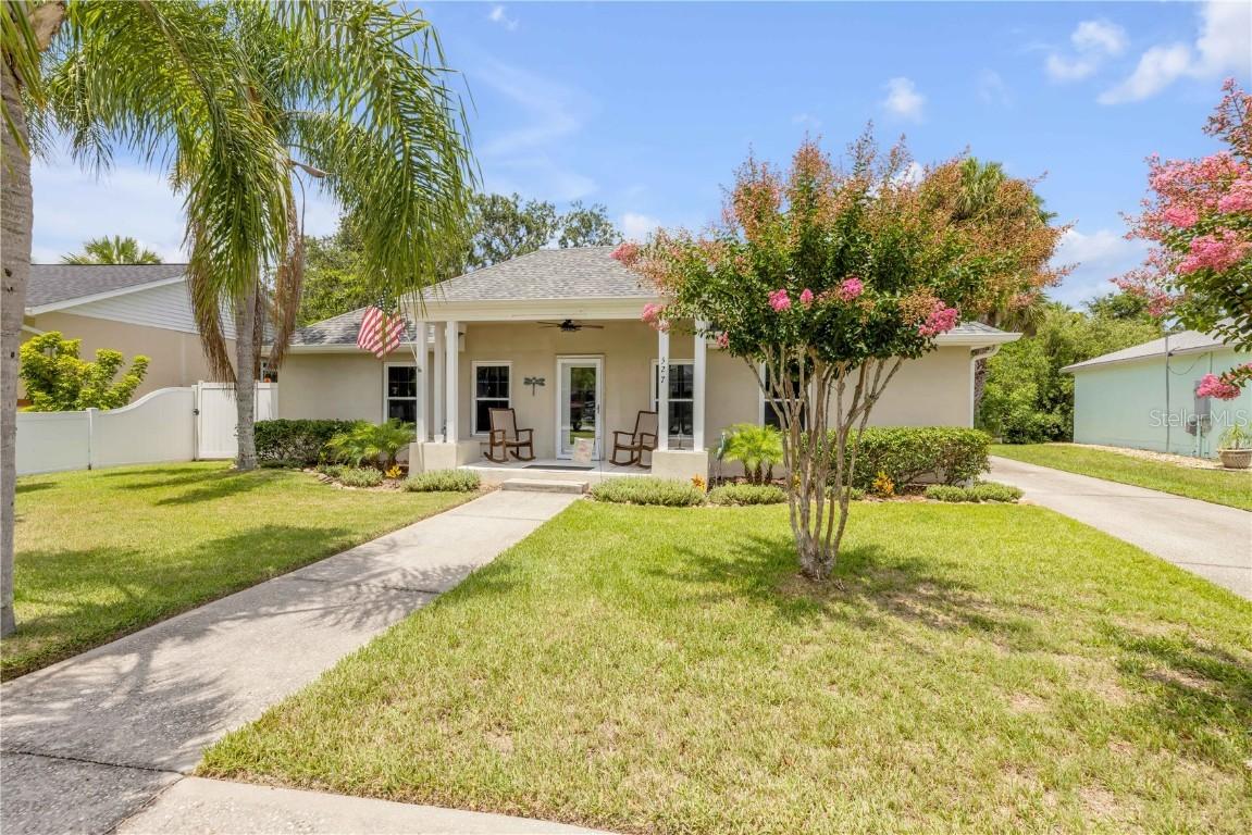 527 Old Minorcan Tr., New Smyrna Beach, FL 32168