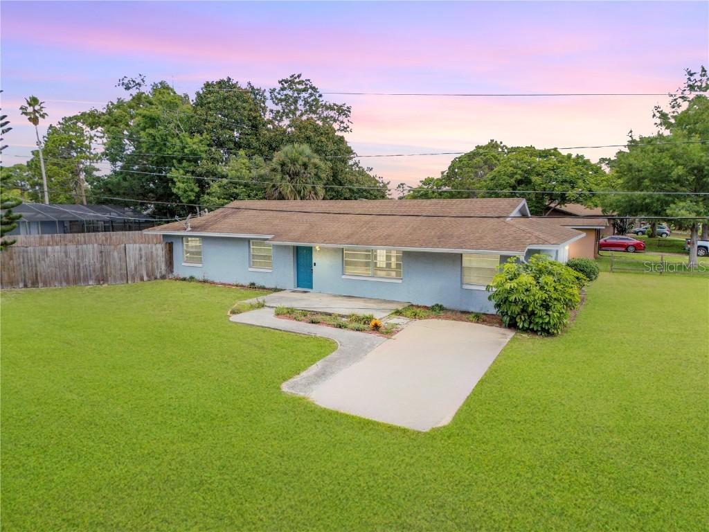 3132 Pine Tree Dr., Edgewater, FL 32141