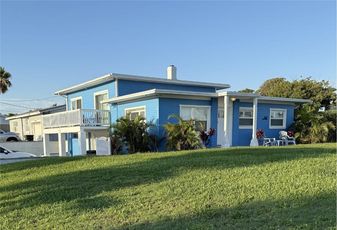 102 Moore Ave., Daytona Beach, FL 32118