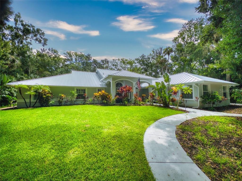 1951 Waterford Estates Dr., New Smyrna Beach, FL 32168