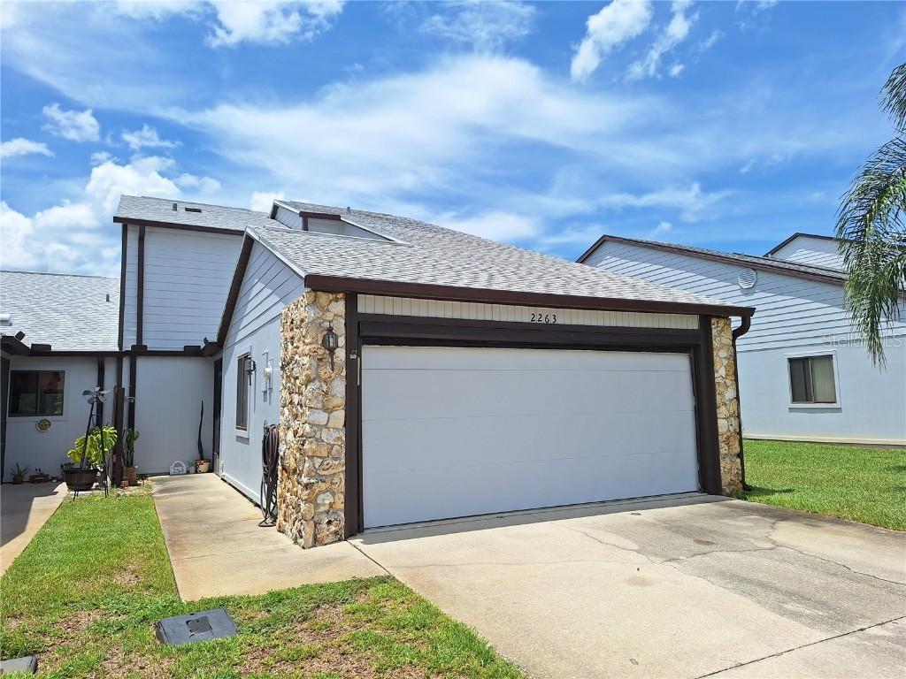 2263 Deerwood Dr., New Smyrna Beach, FL 32168