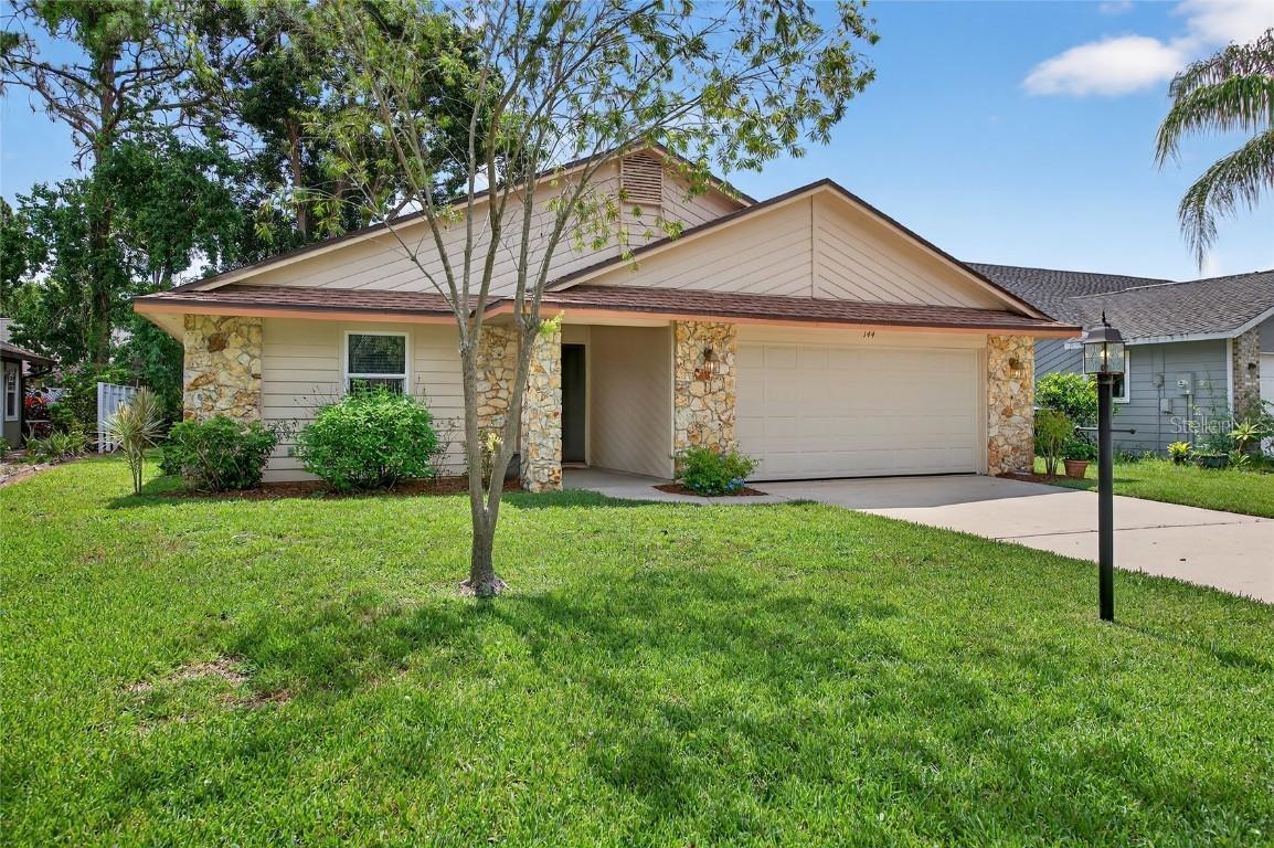 144 Grebe Ct., Daytona Beach, FL 32119