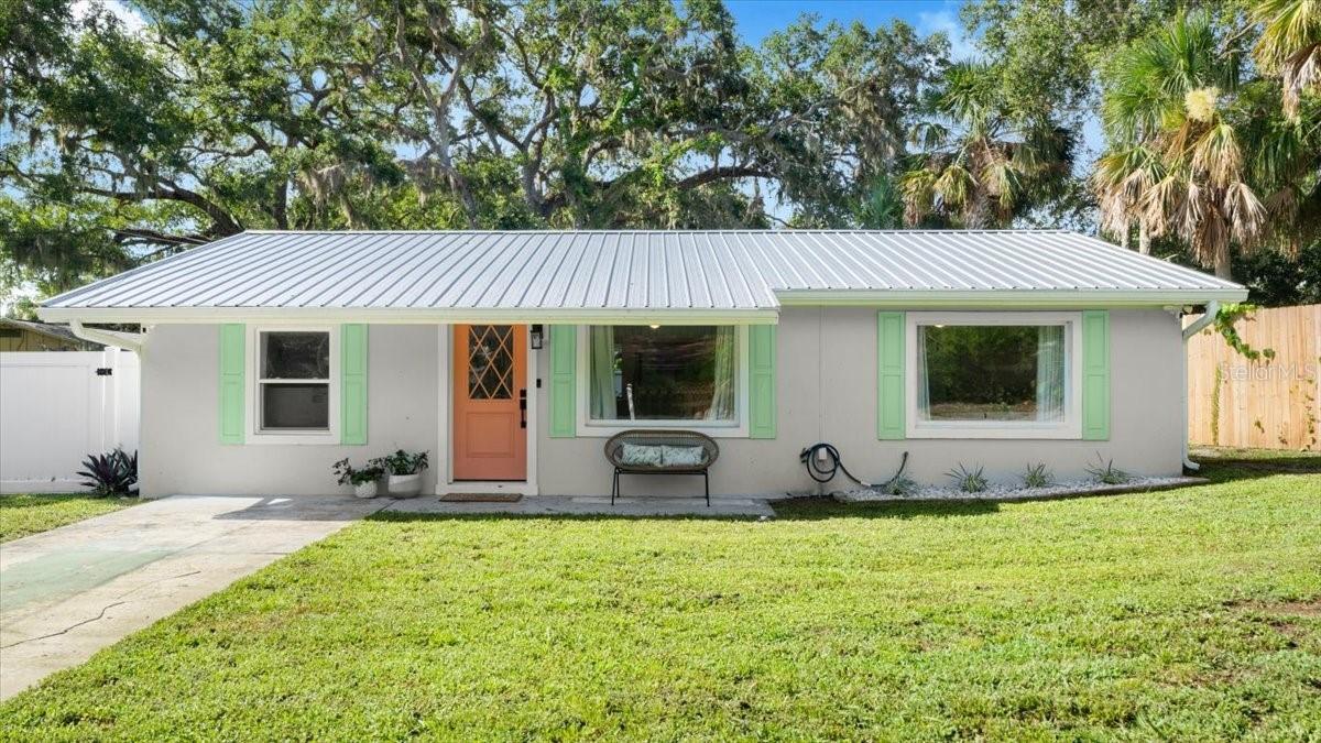129 Rogers Pl., Port Orange, FL 32127
