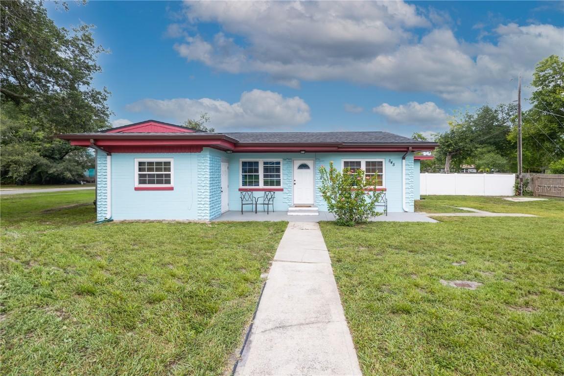 545 Berkshire Rd., Daytona Beach, FL 32114