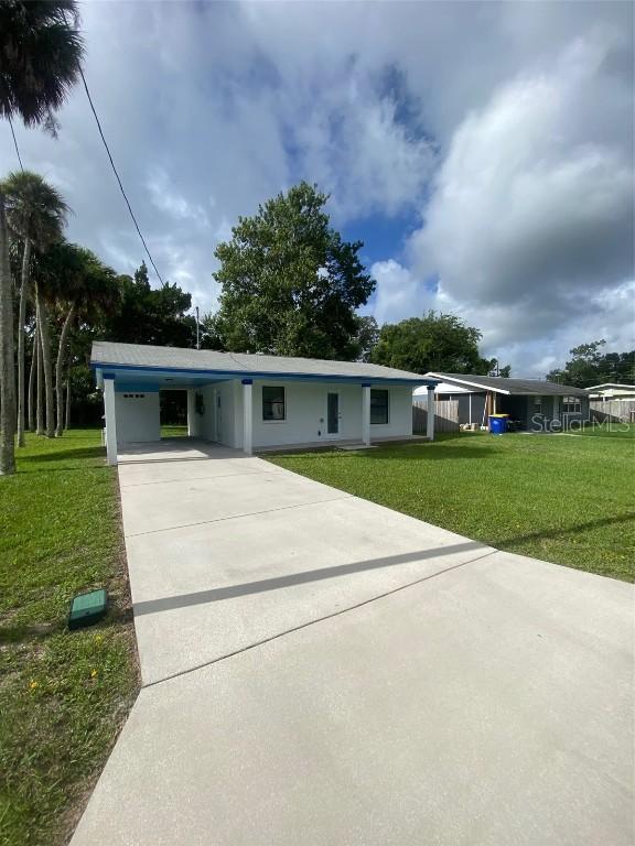 302 Adele St., Edgewater, FL 32132