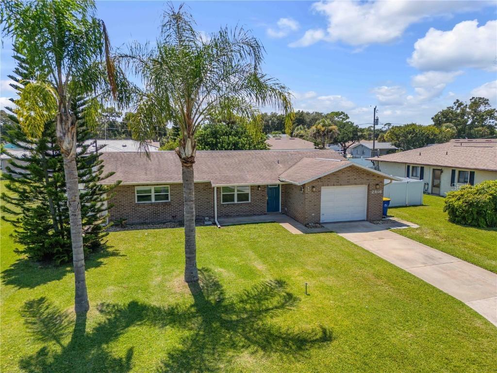 2416 Sabal Palm Dr., Edgewater, FL 32141