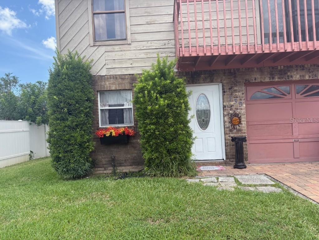 739 Laurel Bay Cir., New Smyrna Beach, FL 32169