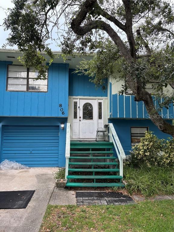 806 Oakwood Ave., New Smyrna Beach, FL 32169
