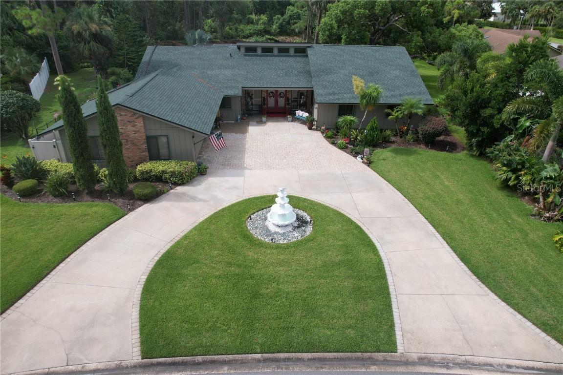 114 Sand Pine Pl., New Smyrna Beach, FL 32168
