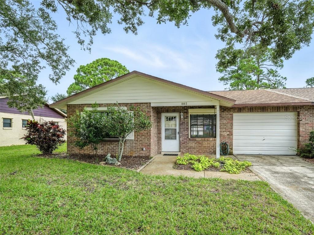 803 Egret Ct., Edgewater, FL 32141