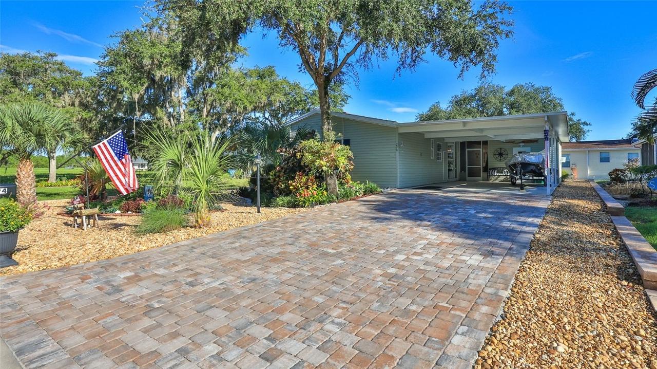 294 Water Landing Dr., Oak Hill, FL 32759