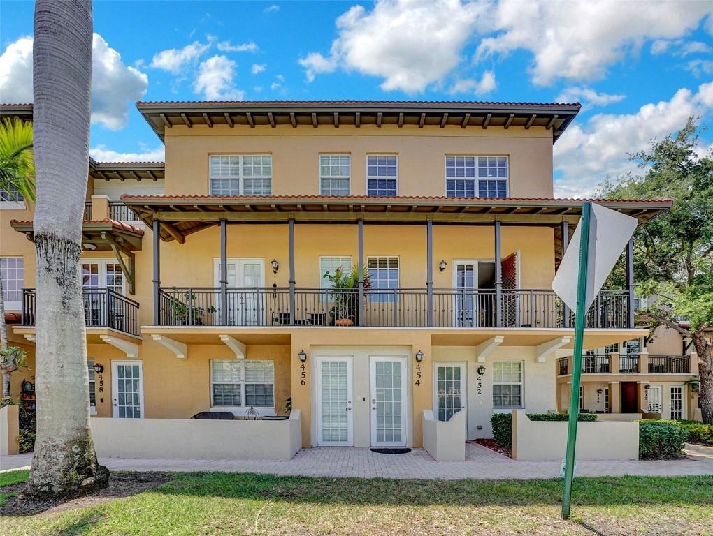 454 SW 147th Ave. #4601, Pembroke Pines, FL 33027
