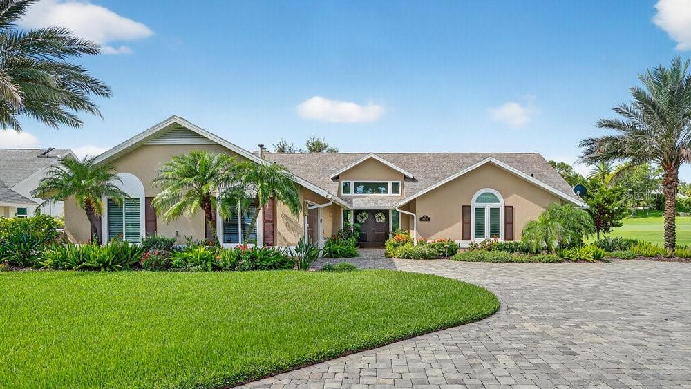 209 Bromely Cir., New Smyrna Beach, FL 32168