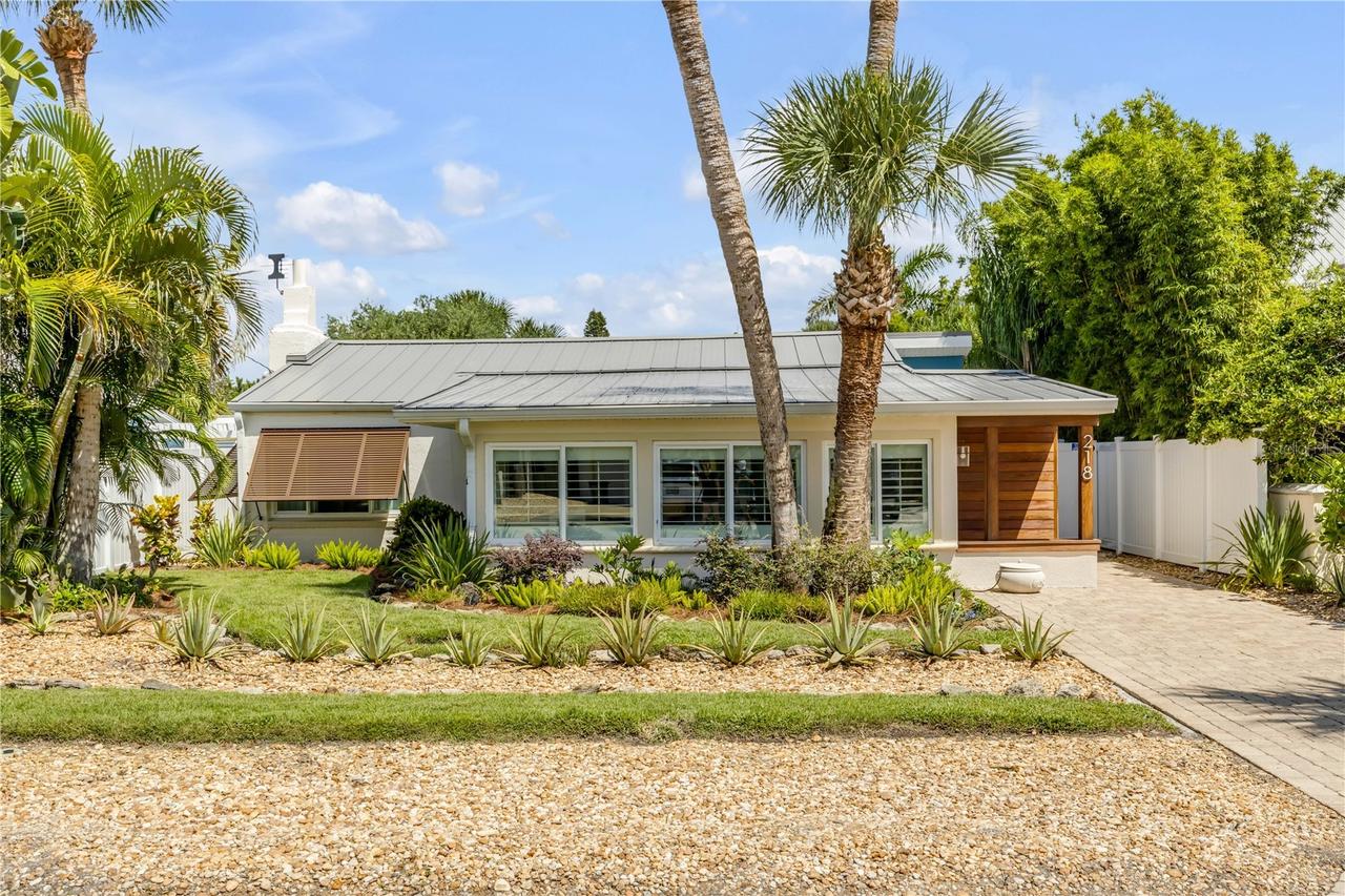 218 Kirkland Rd., New Smyrna Beach, FL 32169