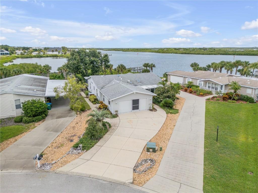 361 Marsh Landing Loop, Oak Hill, FL 32759