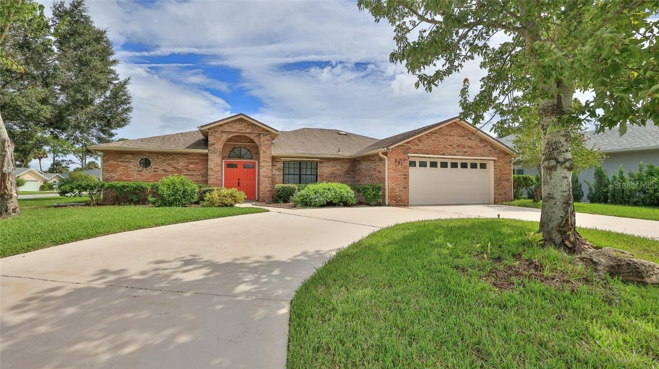 201 Golf Club Dr., New Smyrna Beach, FL 32168