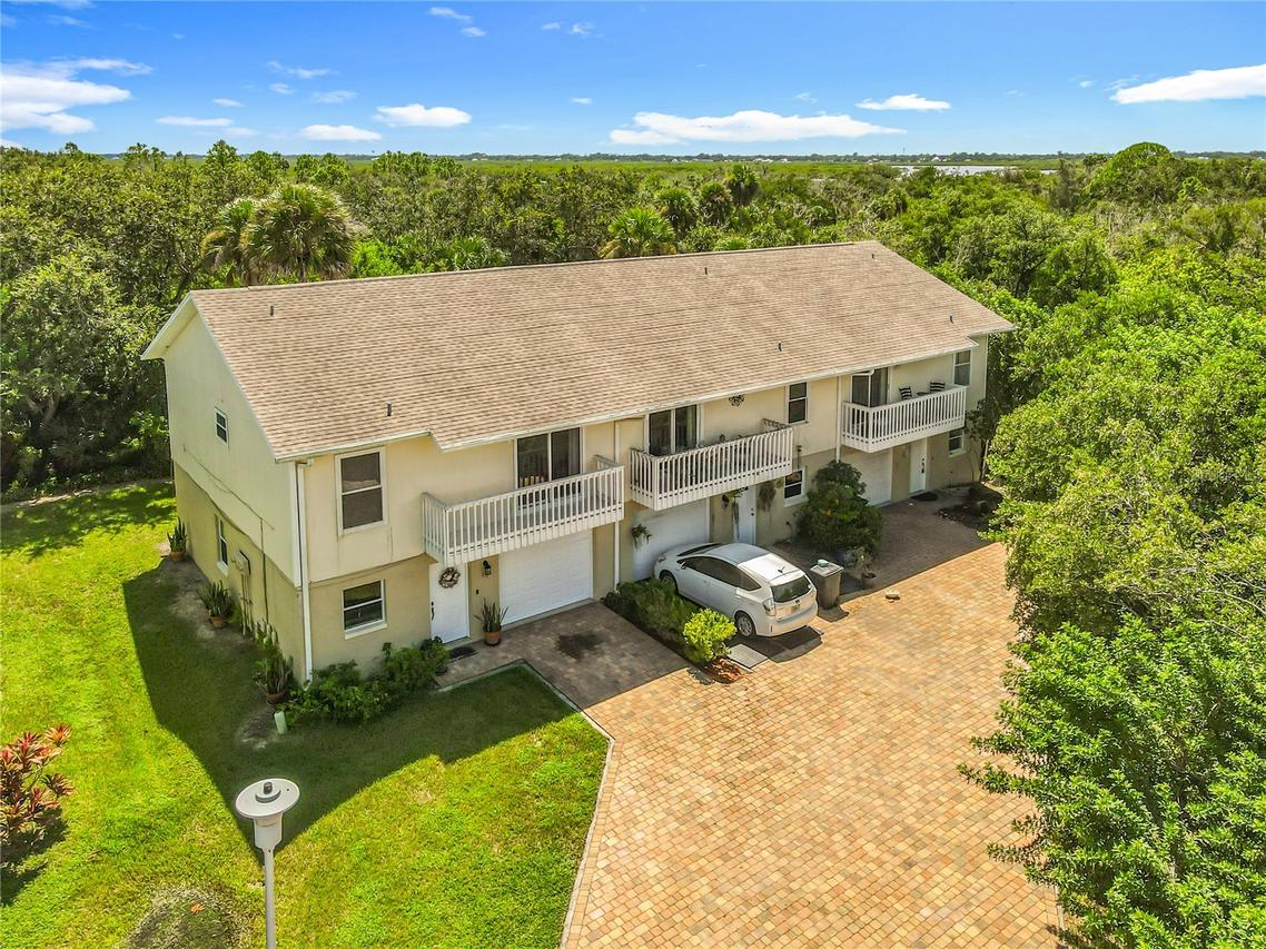 717 Laurel Bay Cir., New Smyrna Beach, FL 32169
