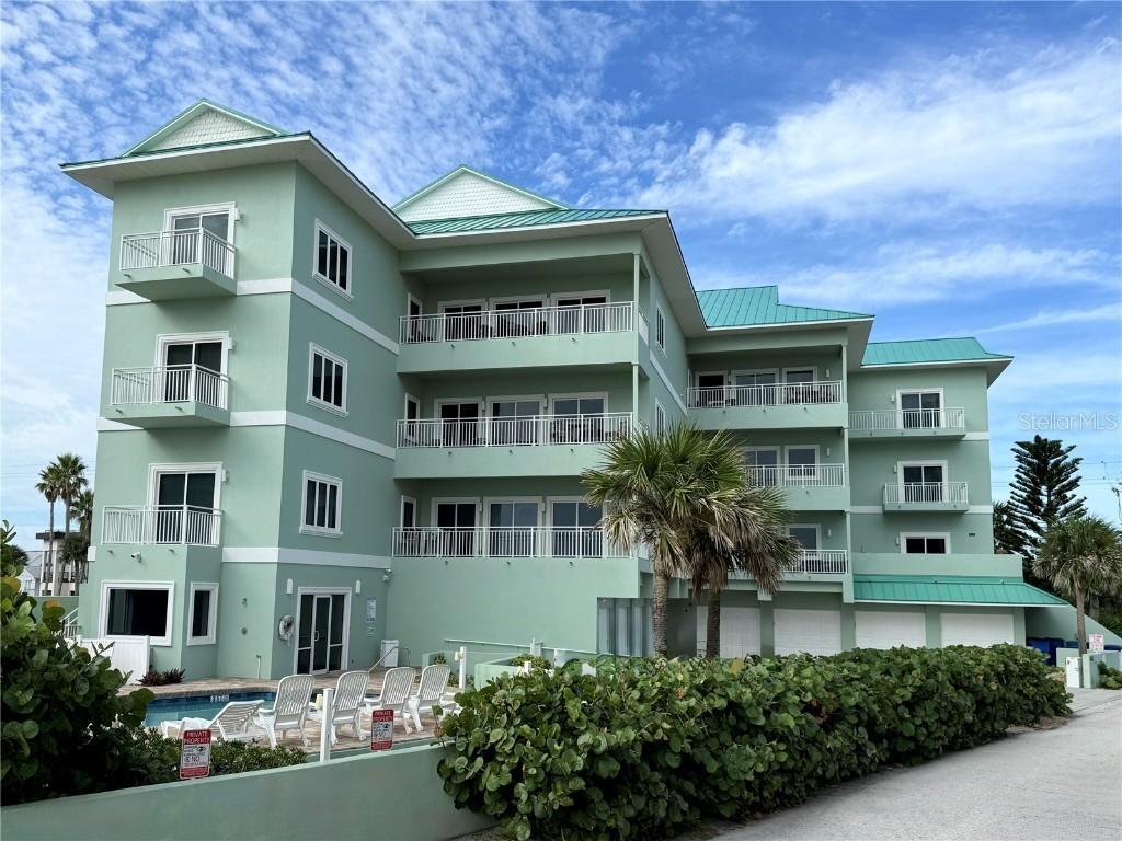 423 S Atlantic Ave. #102, New Smyrna Beach, FL 32169